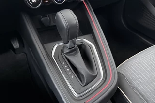 Renault Clio – thumbnail 30