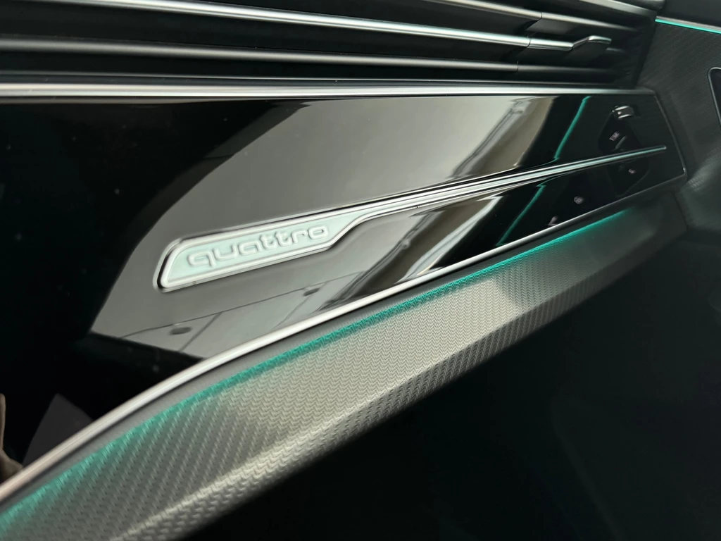 Audi RSQ8 – foto 23