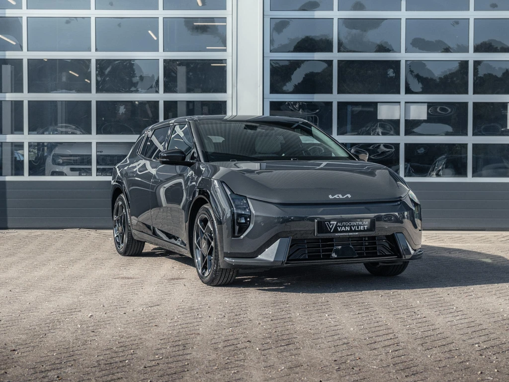 Kia EV4 – foto 8
