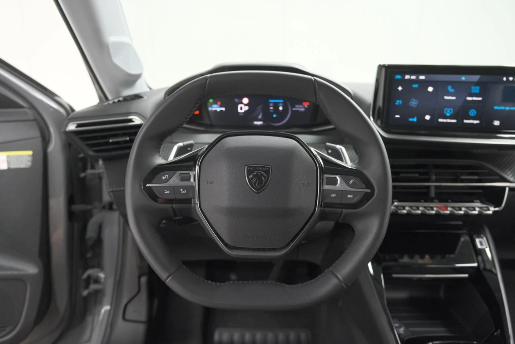 Peugeot 208 – foto 37