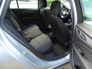 Opel Insignia – thumbnail 12