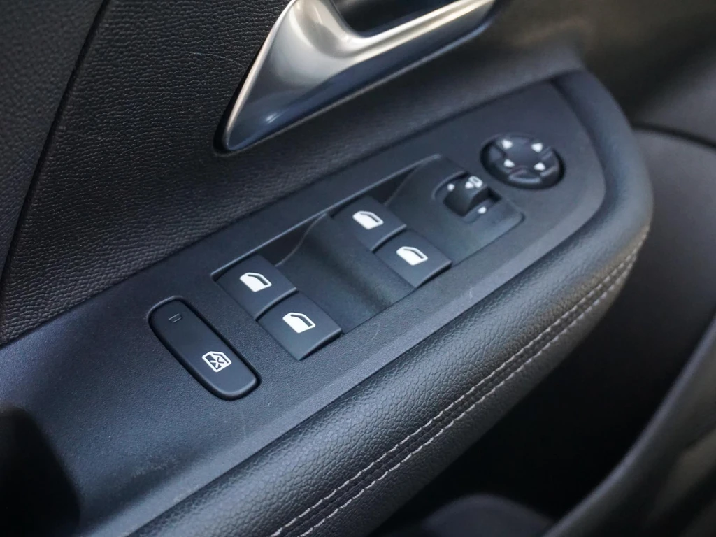 Opel Mokka – foto 12