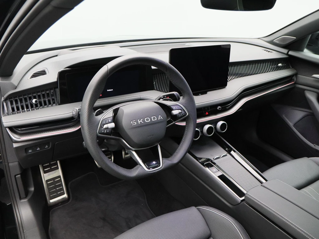 Škoda Superb – foto 11