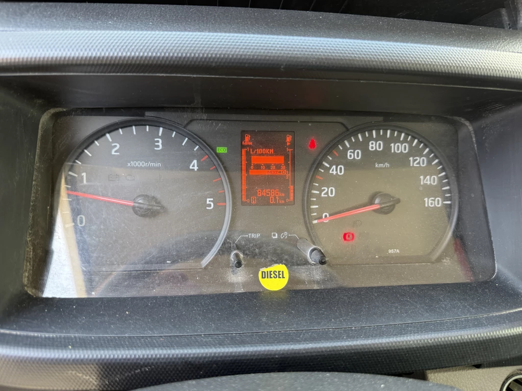 Nissan NT400 – foto 21