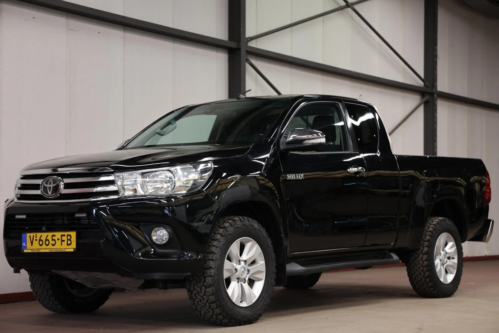 Toyota Hilux – foto 2