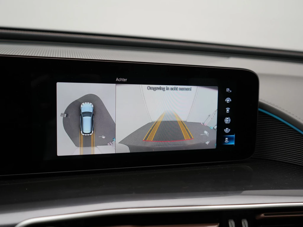 Mercedes-Benz EQC – foto 23