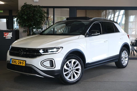 Volkswagen T-Roc 1.5 TSI Life 150PK DSG Pano IQ Led Leder Cam