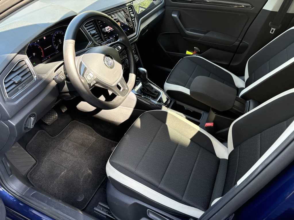 Volkswagen T-Roc – foto 12