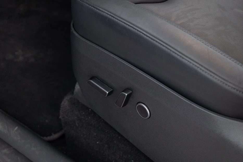 Tesla Model Y – foto 14