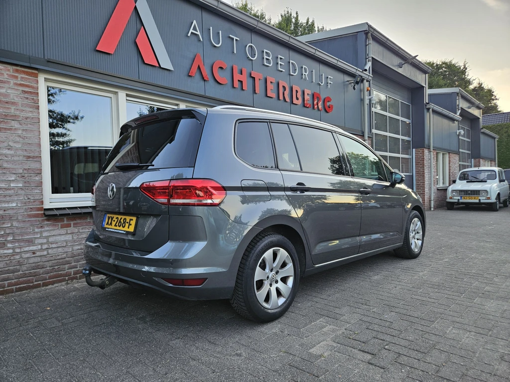 Volkswagen Touran – foto 5