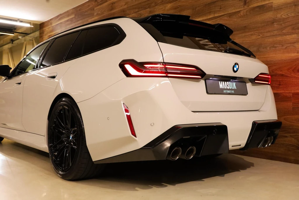 BMW M5 – foto 5