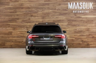 Audi RS4 – thumbnail 6