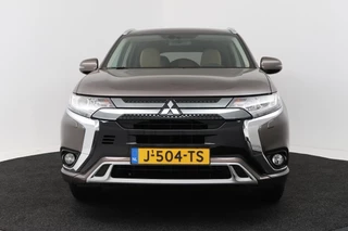 Mitsubishi Outlander – thumbnail 8
