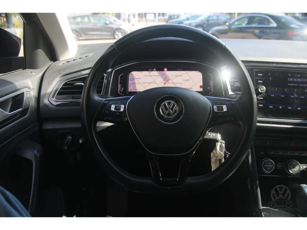 Volkswagen T-Roc – foto 20