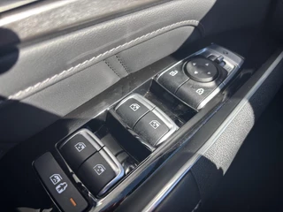 Kia Sorento – thumbnail 20