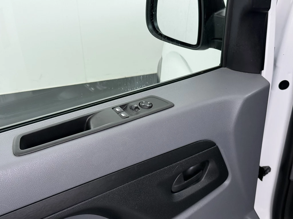 Opel Vivaro – foto 24