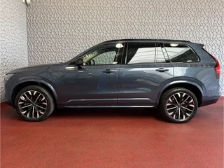Volvo XC90 – thumbnail 2