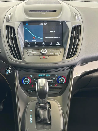 Ford Kuga – thumbnail 12
