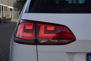 Volkswagen Golf – thumbnail 32