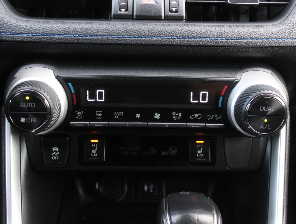 Toyota RAV4 – foto 19