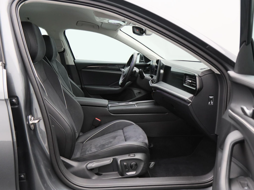 Volkswagen Passat – foto 38