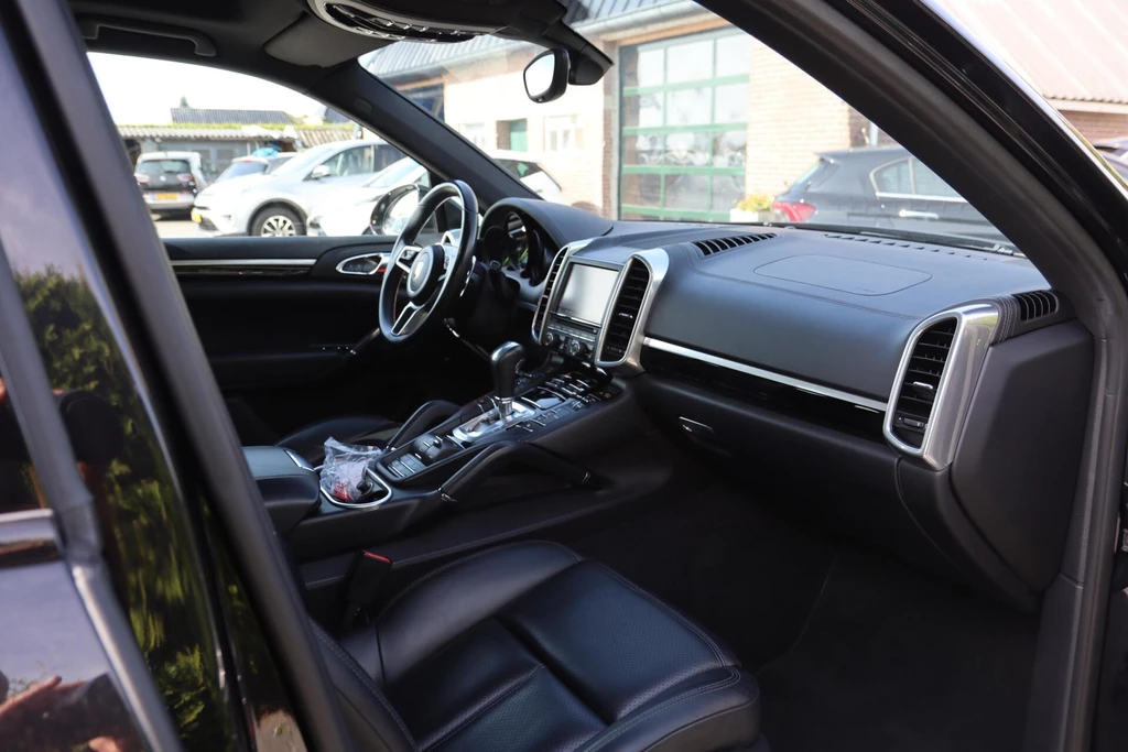 Porsche Cayenne – foto 125