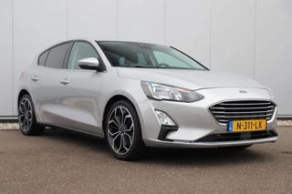 Ford Focus – thumbnail 3