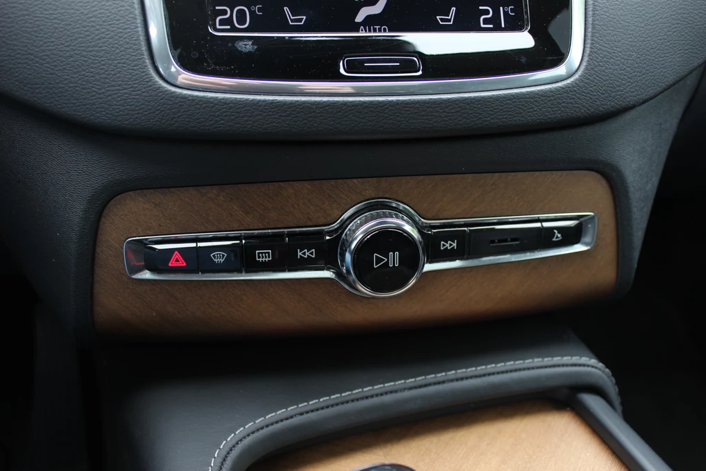Volvo XC90 – foto 29