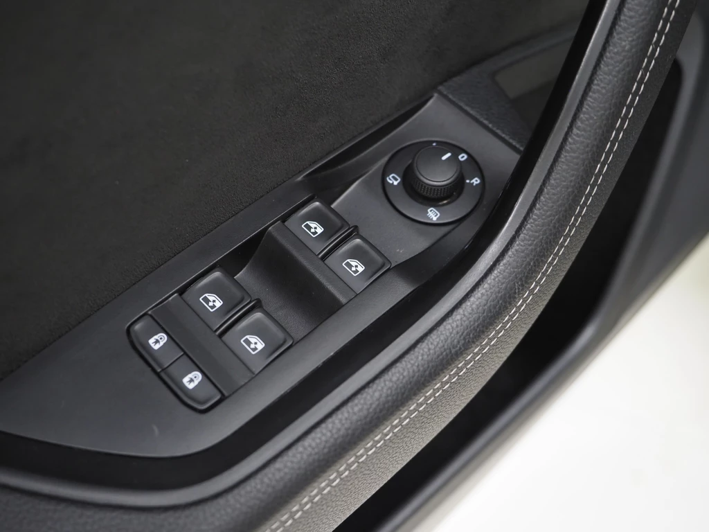 Škoda Superb – foto 18