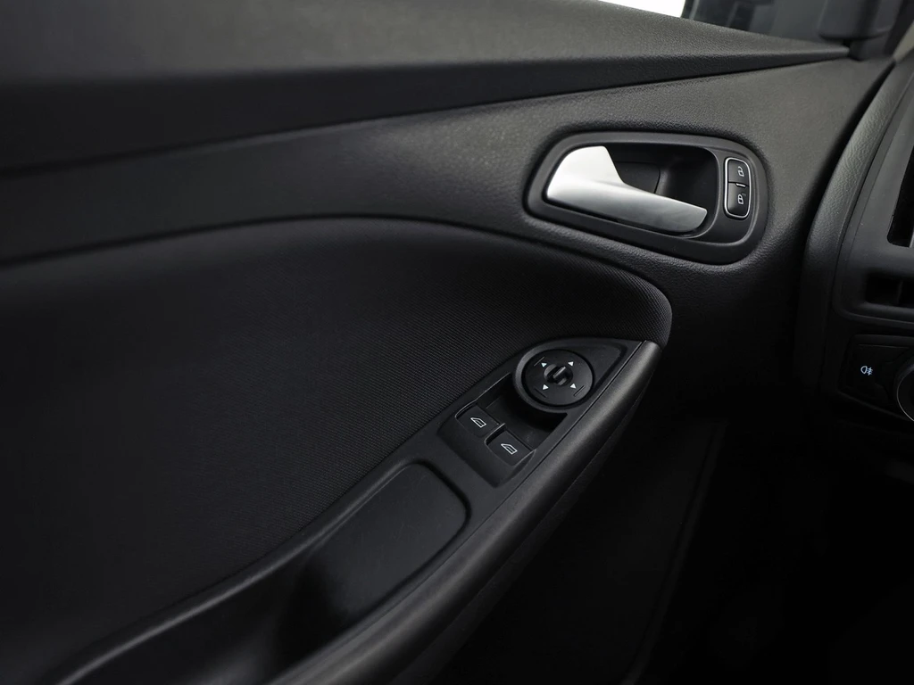 Ford Focus – foto 21