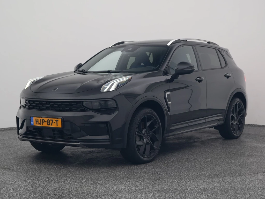 Lynk & Co 01 – foto 1