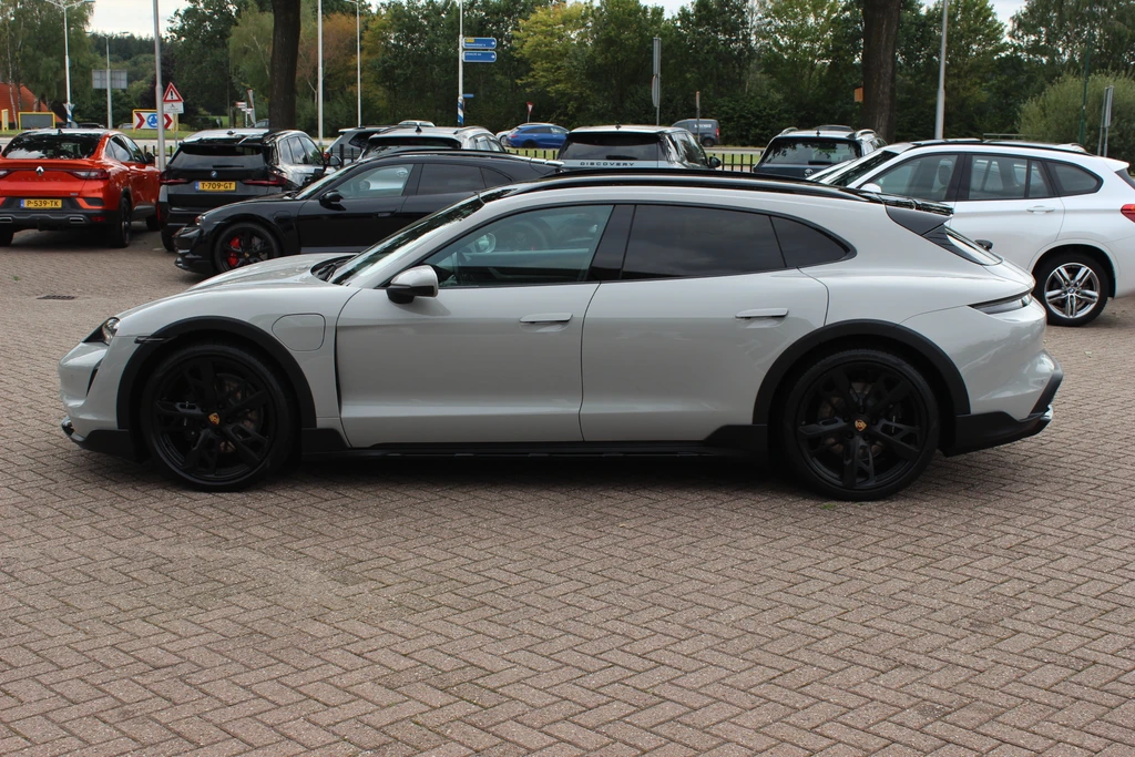 Porsche Taycan – foto 2
