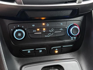 Ford Transit Connect – thumbnail 17