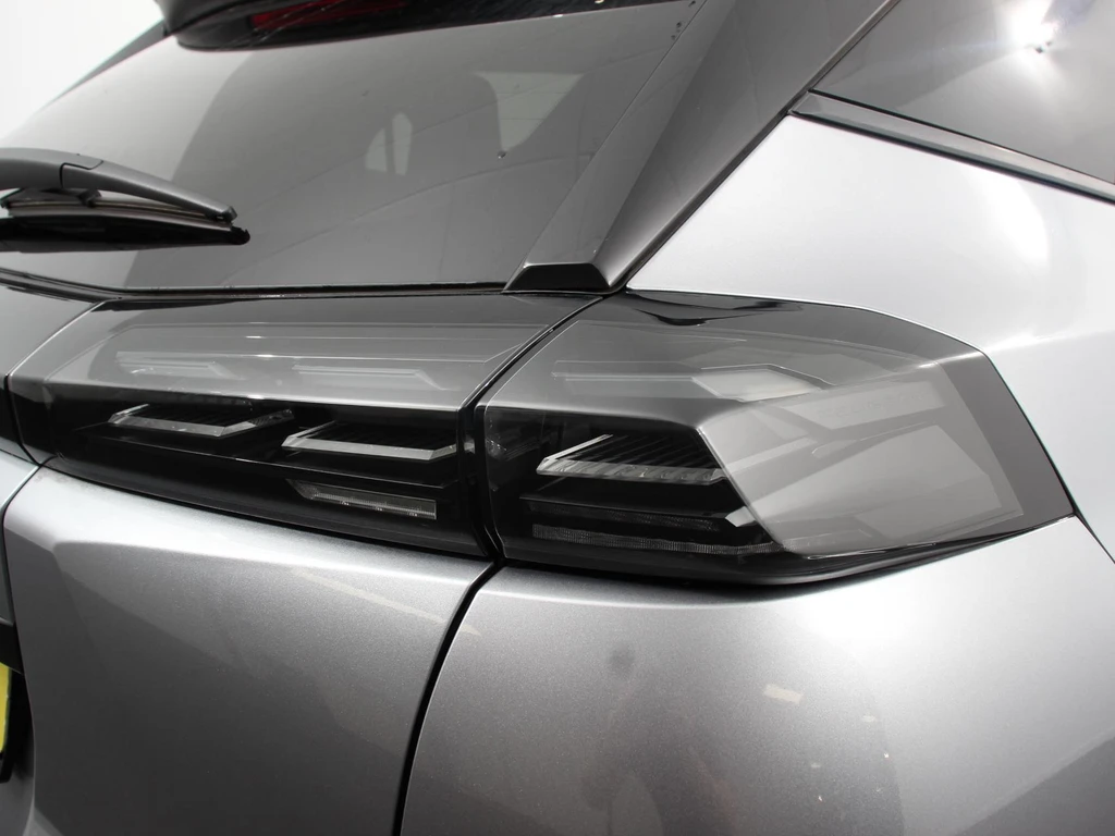 Peugeot e-2008 – foto 9