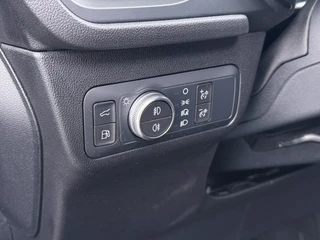 Ford Kuga – thumbnail 32