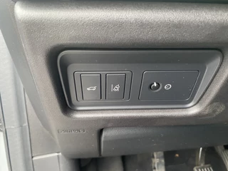 Land Rover Discovery Sport – thumbnail 20