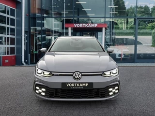 Volkswagen Golf – thumbnail 8