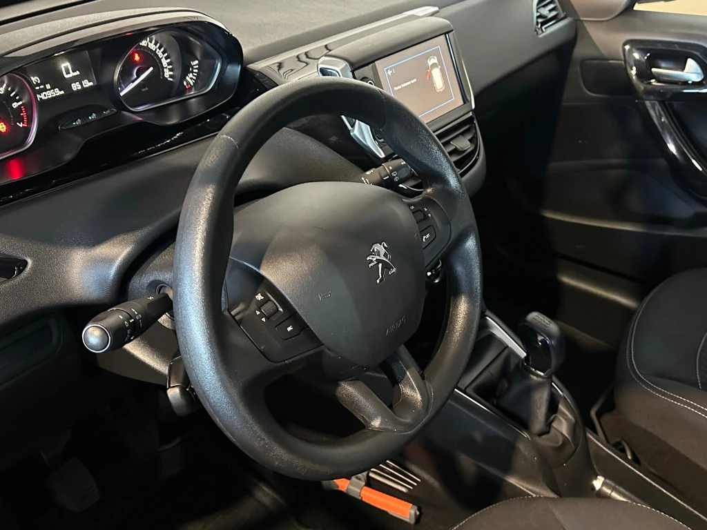 Peugeot 208 – foto 19