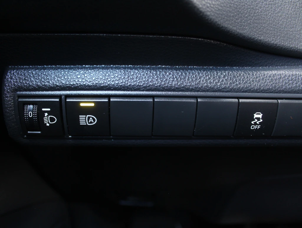 Toyota Corolla Touring Sports – foto 46