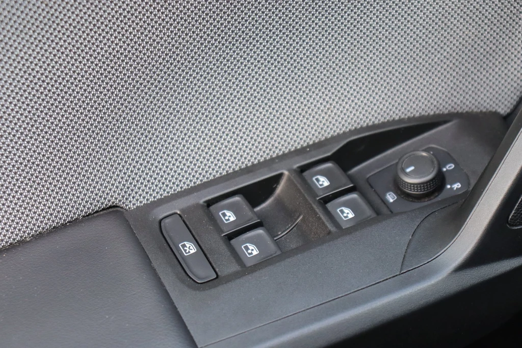SEAT Leon – foto 29