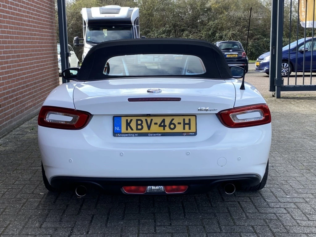 Fiat 124 Spider – foto 7
