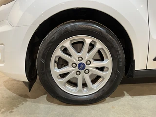 Ford Transit Connect – thumbnail 21