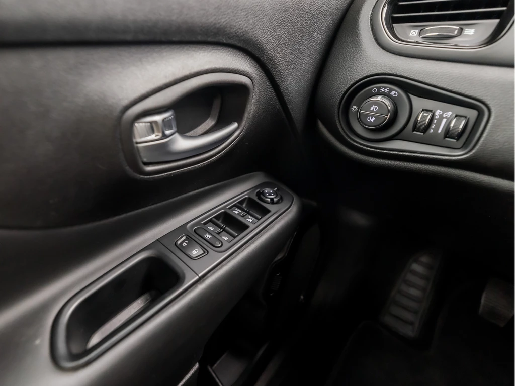 Jeep Renegade – foto 22