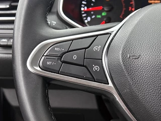 Renault Clio – thumbnail 7