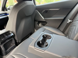 BMW i5 – thumbnail 28