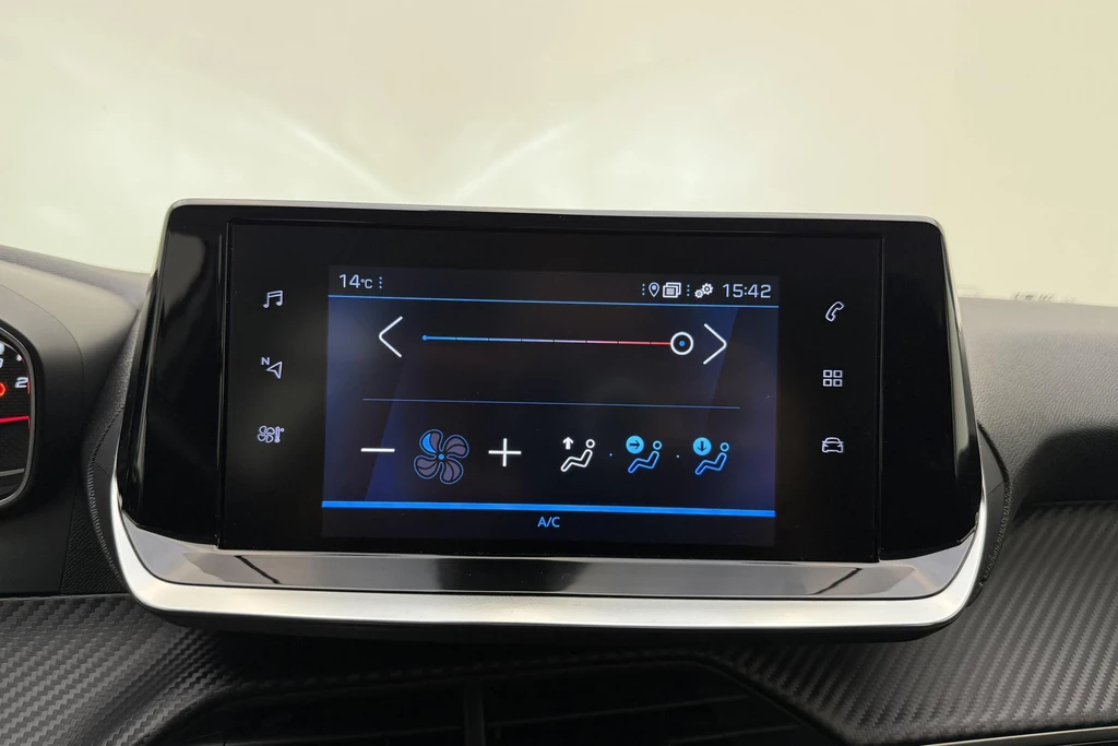 Peugeot 208 – foto 26