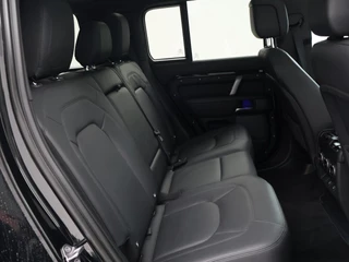 Land Rover Defender – thumbnail 12