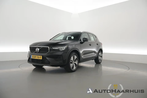 Volvo XC40 1.5 T4 Plug-in hybrid Plus Bright | Rijklaar! | Memory | Harman/Kardon | Dig. Cockpit | Stuur-Stoelverw. | Cruise | Camera | DAB | Nav+App.Connect | DriveMode | Elek. Klep | LED | 18'' V
