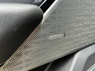 Land Rover Range Rover Velar – thumbnail 26