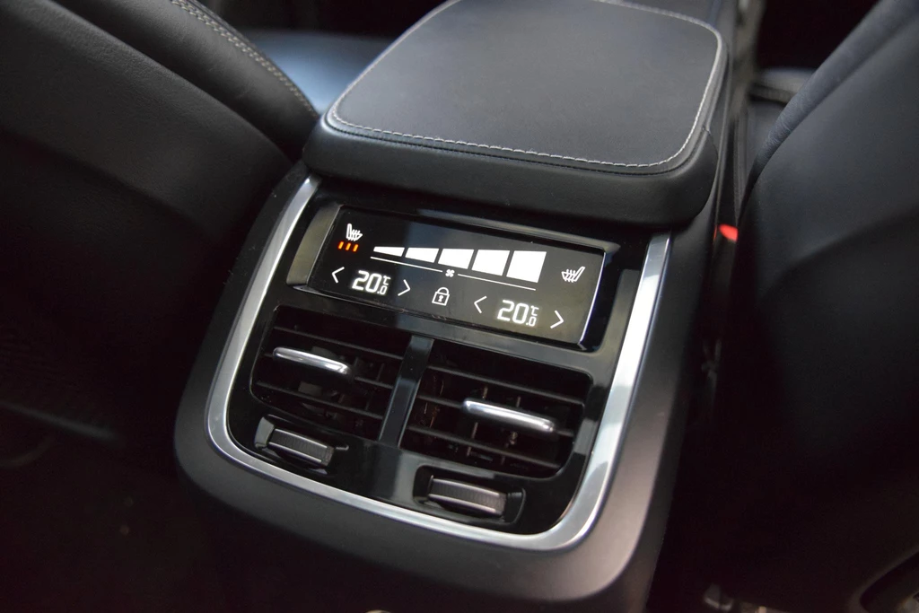 Volvo XC90 – foto 41